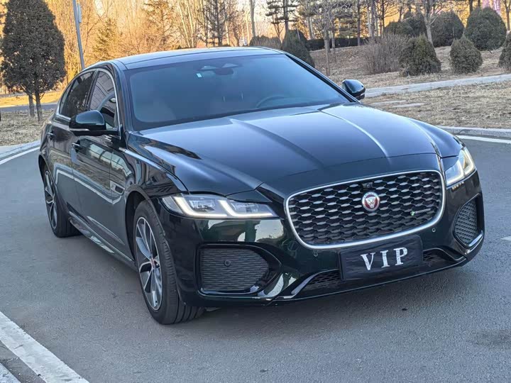 Фото 3 - Jaguar XF L