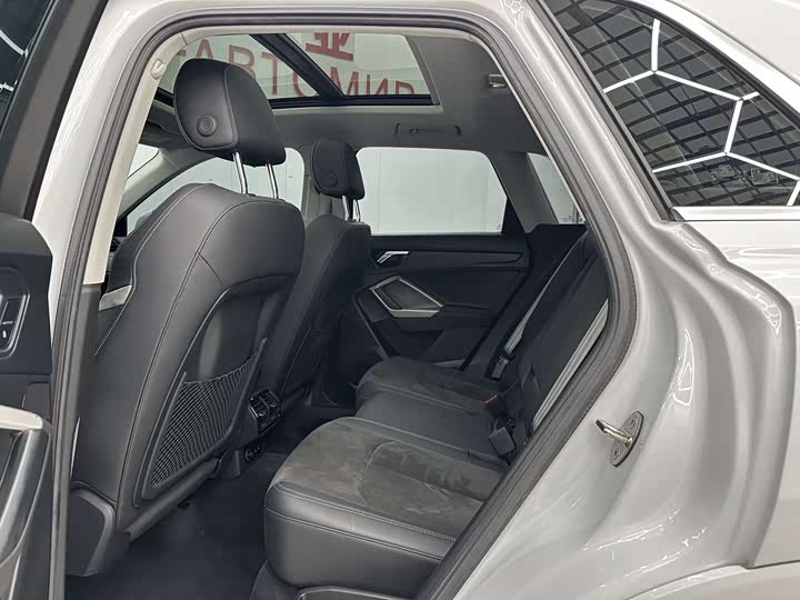 Фото 5 - Audi Q3