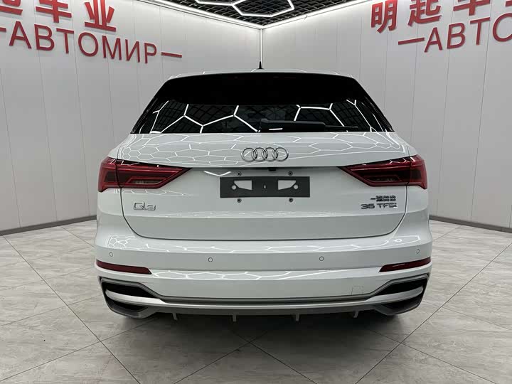 Фото 9 - Audi Q3