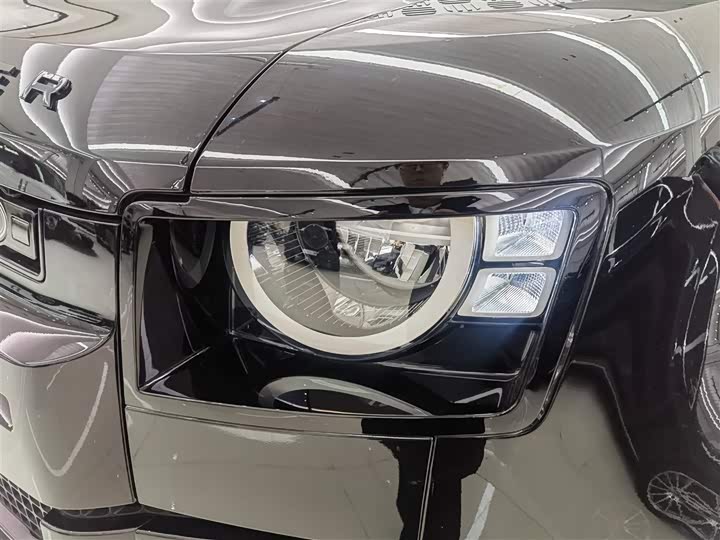 Фото 4 - Land Rover Defender