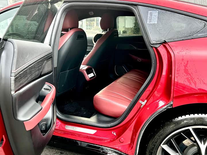 Фото 4 - Exeed Sterra ES