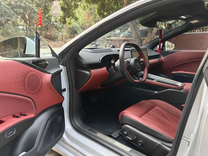 Фото 4 - Zeekr 007 GT