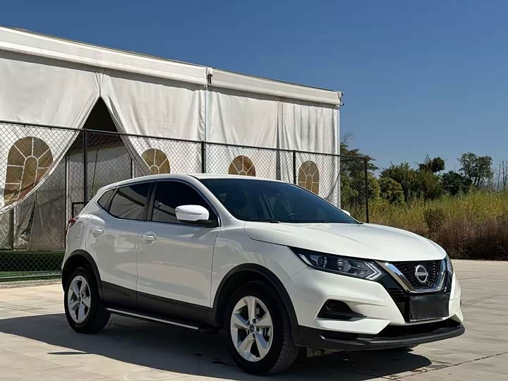 Фото 3 - Nissan Qashqai