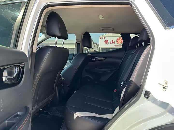 Фото 5 - Nissan Qashqai