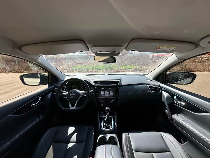 Фото 6 - Nissan Qashqai