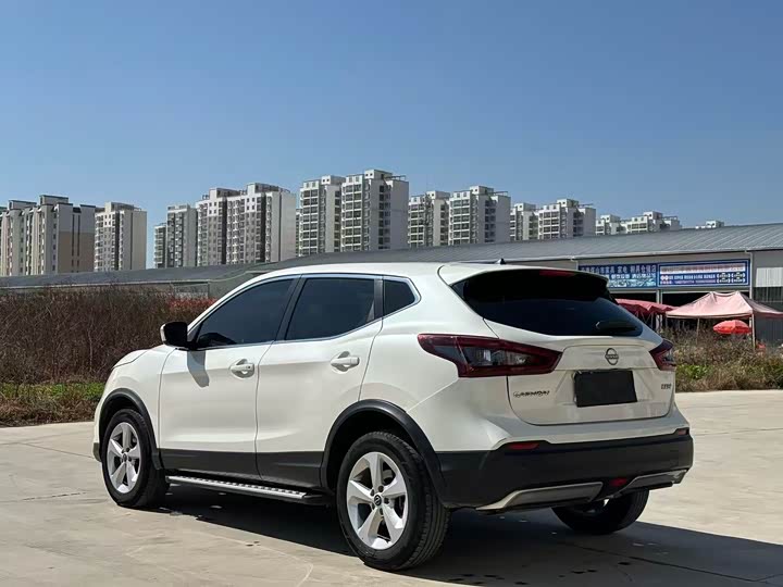 Фото 7 - Nissan Qashqai