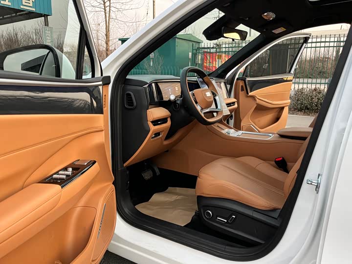 Фото 9 - Geely Galaxy L7