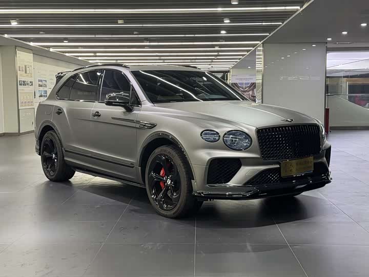 Фото 1 - Bentley Bentayga