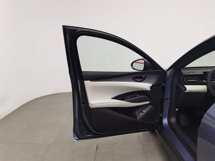 Фото 8 - BYD Seal 06 Hybrid/EV