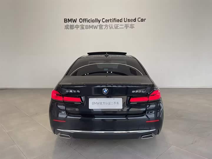 Фото 5 - BMW 5 Series