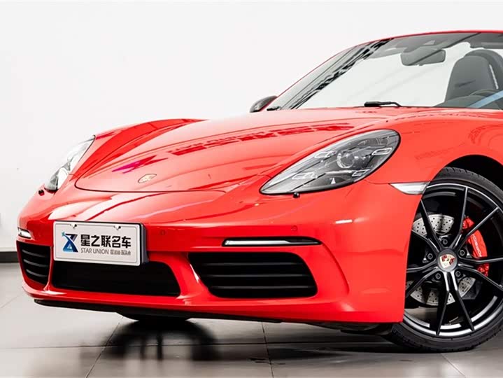 Фото 4 - Porsche 718