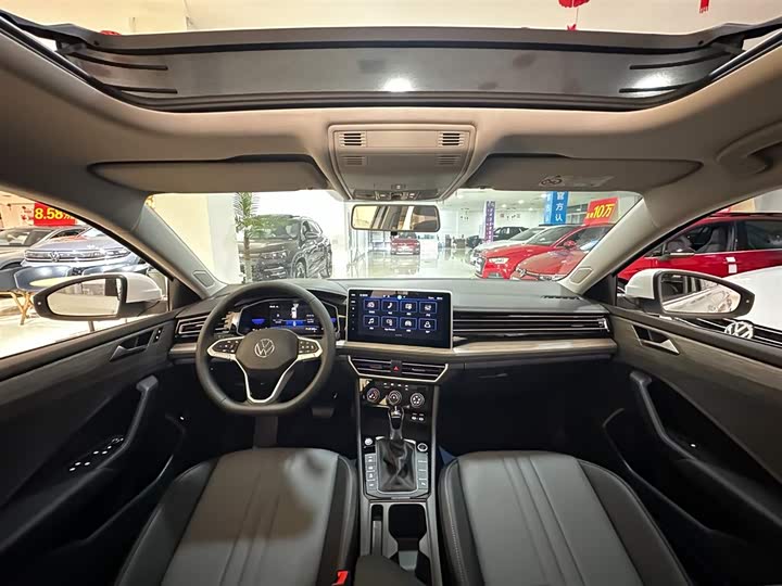 Фото 7 - Volkswagen Sagitar L