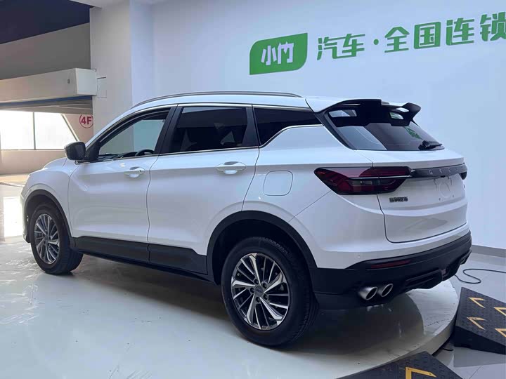 Фото 4 - Geely Coolray