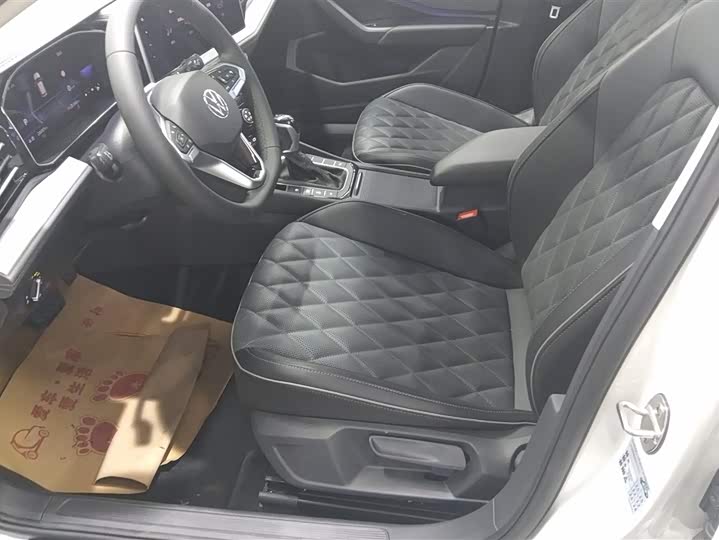 Фото 9 - Volkswagen Sagitar L