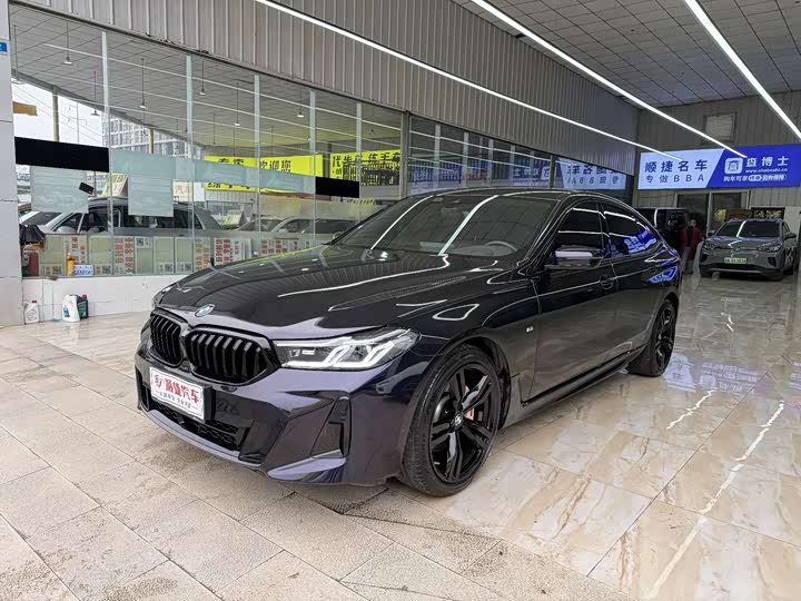 Фото 1 - BMW 6 Series GT