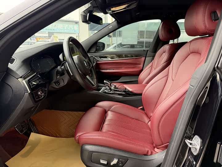 Фото 4 - BMW 6 Series GT