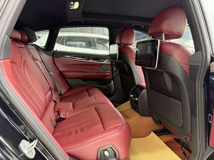 Фото 7 - BMW 6 Series GT