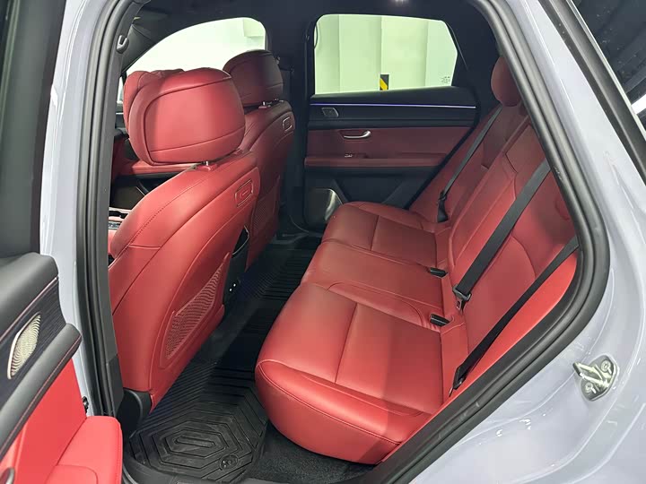 Фото 9 - Aito M5