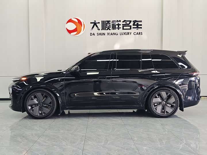 Фото 3 - LiXiang L8