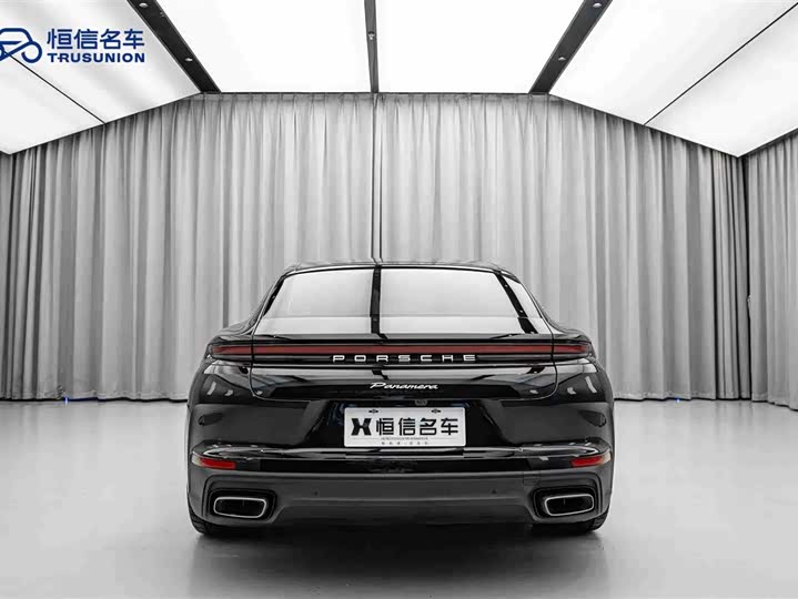 Фото 6 - Porsche Panamera
