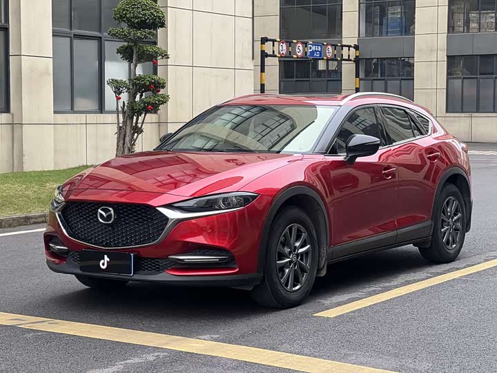 Фото 1 - Mazda CX-4