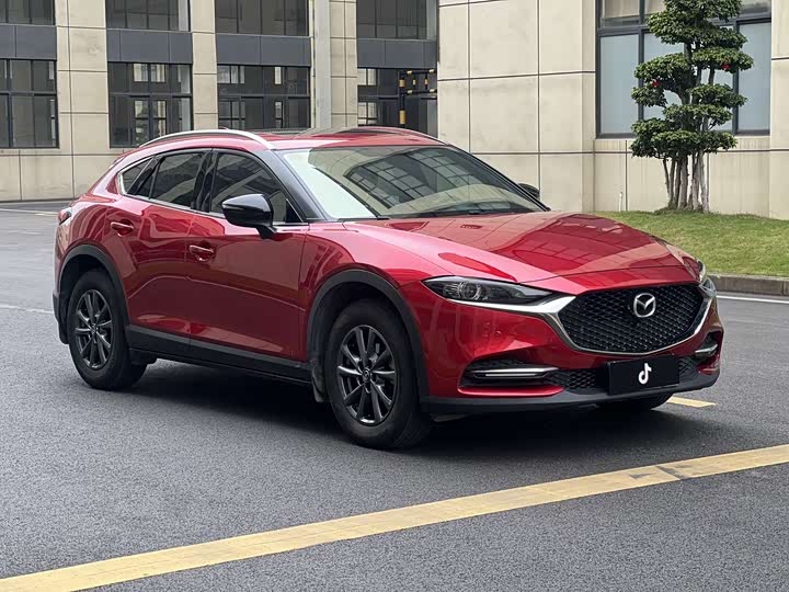 Фото 3 - Mazda CX-4
