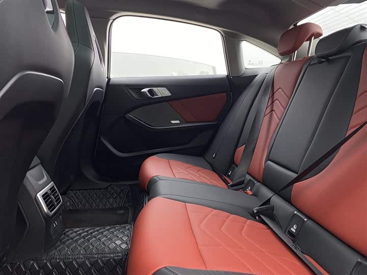 Фото 7 - BMW 2 Series