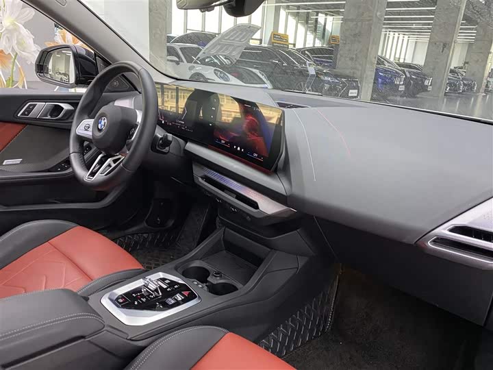 Фото 8 - BMW 2 Series