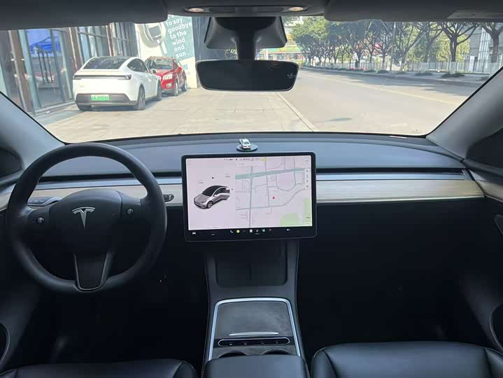 Фото 7 - Tesla Model Y