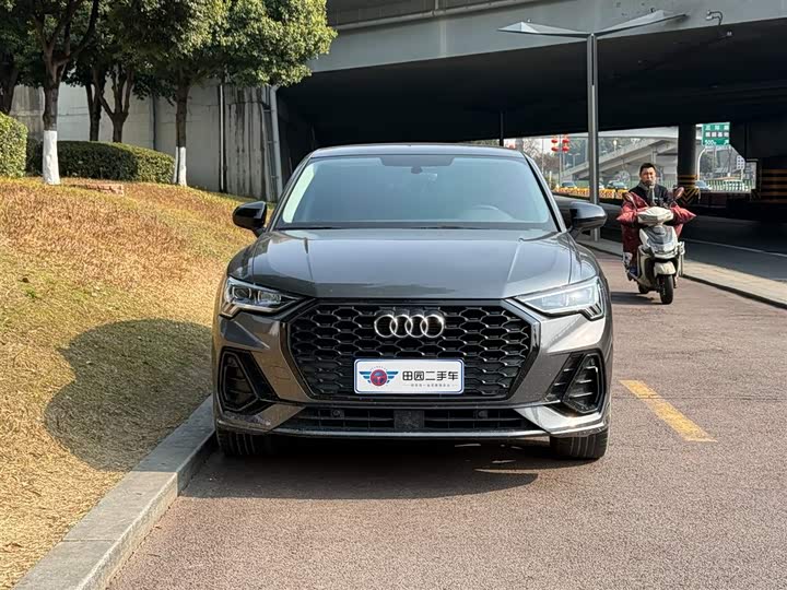 Фото 2 - Audi Q3 Sportback