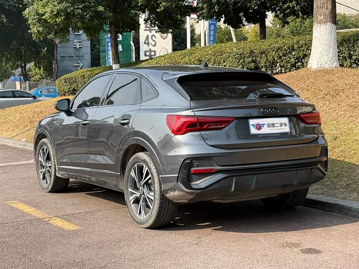 Фото 4 - Audi Q3 Sportback