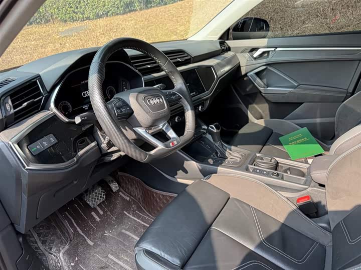 Фото 7 - Audi Q3 Sportback