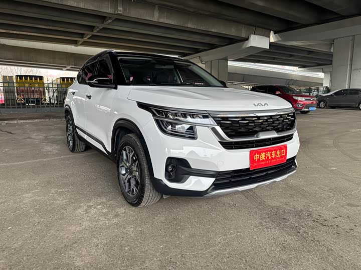 Фото 3 - Kia KX3