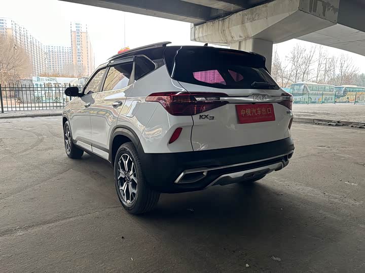 Фото 8 - Kia KX3