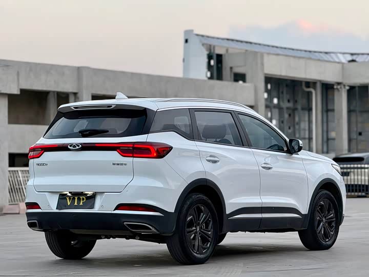 Фото 9 - Chery Tiggo 7