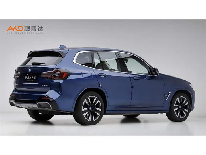 Фото 3 - BMW iX3