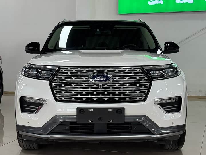 Фото 2 - Ford Explorer