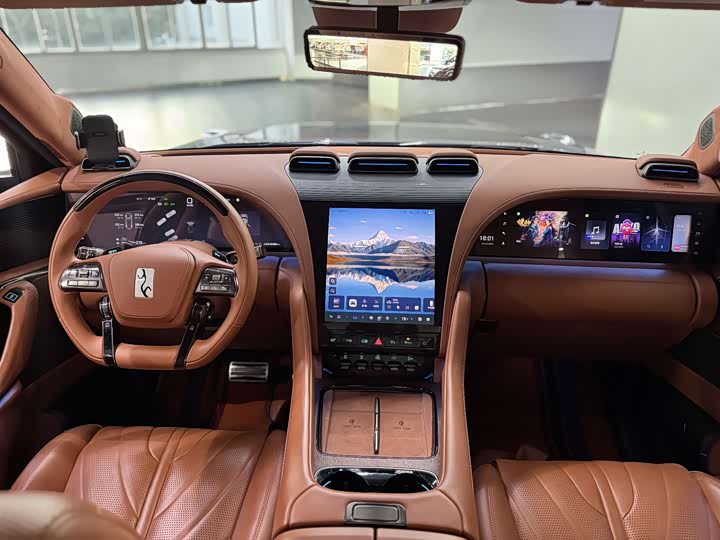 Фото 4 - BYD Yangwang U8