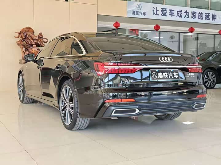 Фото 7 - Audi A6L