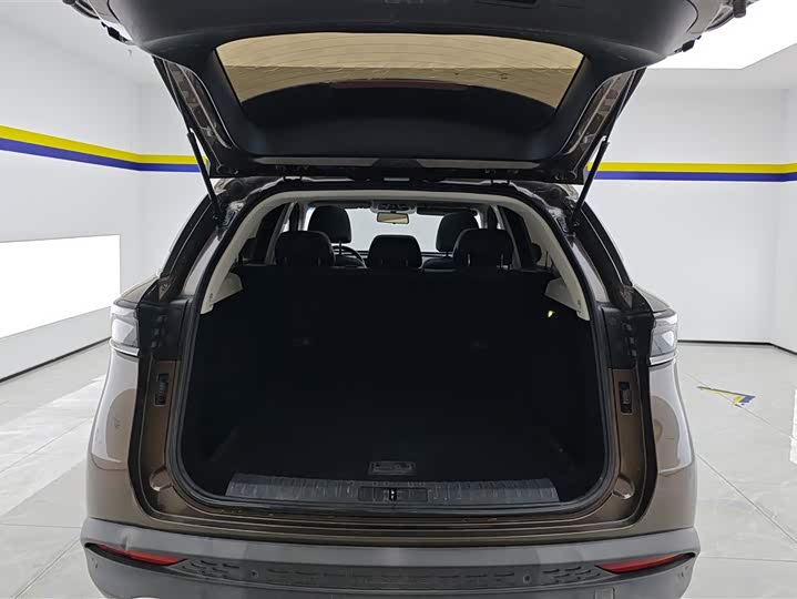 Фото 4 - Beijing X7