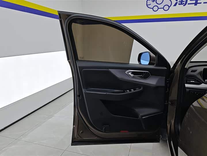 Фото 6 - Beijing X7