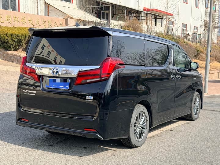 Photo 6 - Toyota Alphard