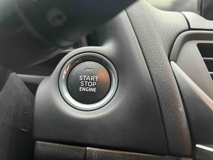 Фото 5 - Mazda CX-4