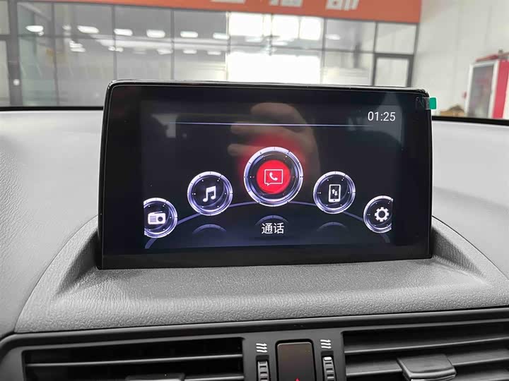 Фото 7 - Mazda CX-4