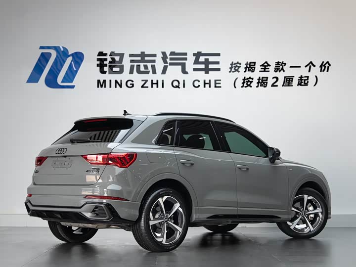 Фото 5 - Audi Q3