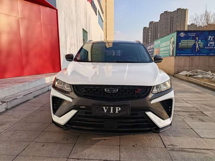 Фото 7 - Geely Coolray