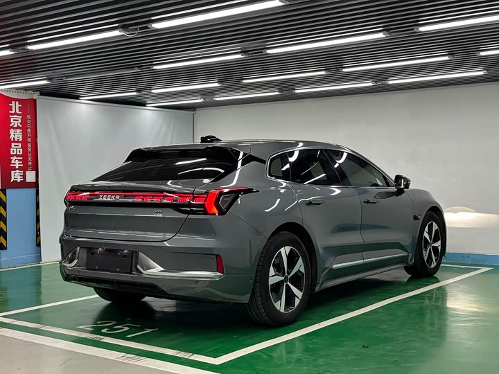 Фото 5 - Zeekr 001