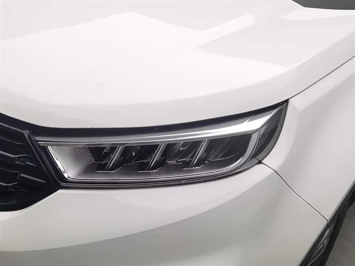 Фото 7 - Ford Territory