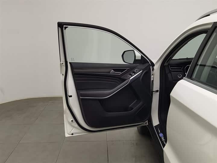 Фото 8 - Ford Territory