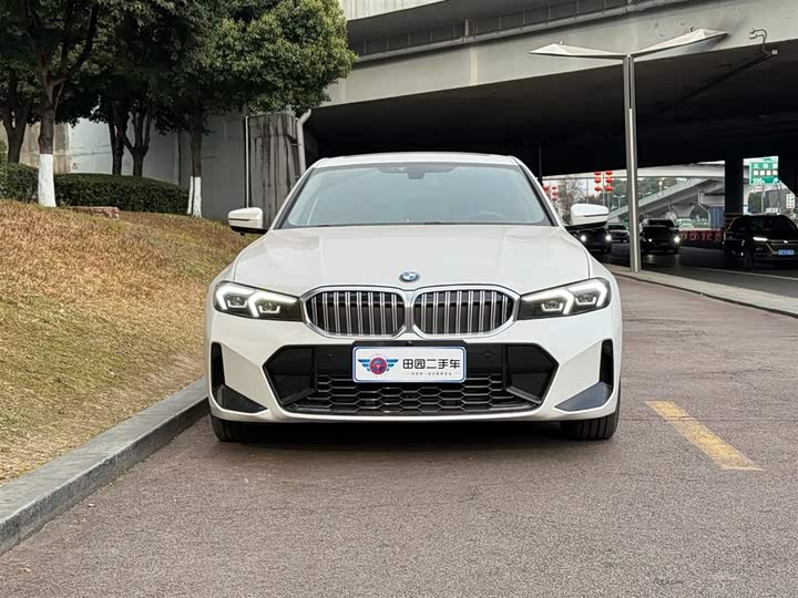 Фото 2 - BMW 3 Series